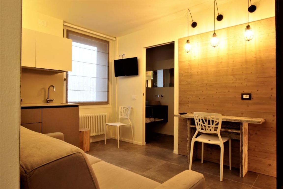 Hotel Oasi Verde Bienno ภายนอก รูปภาพ